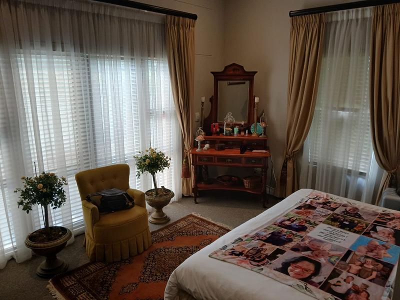 4 Bedroom Property for Sale in Graanendal Western Cape